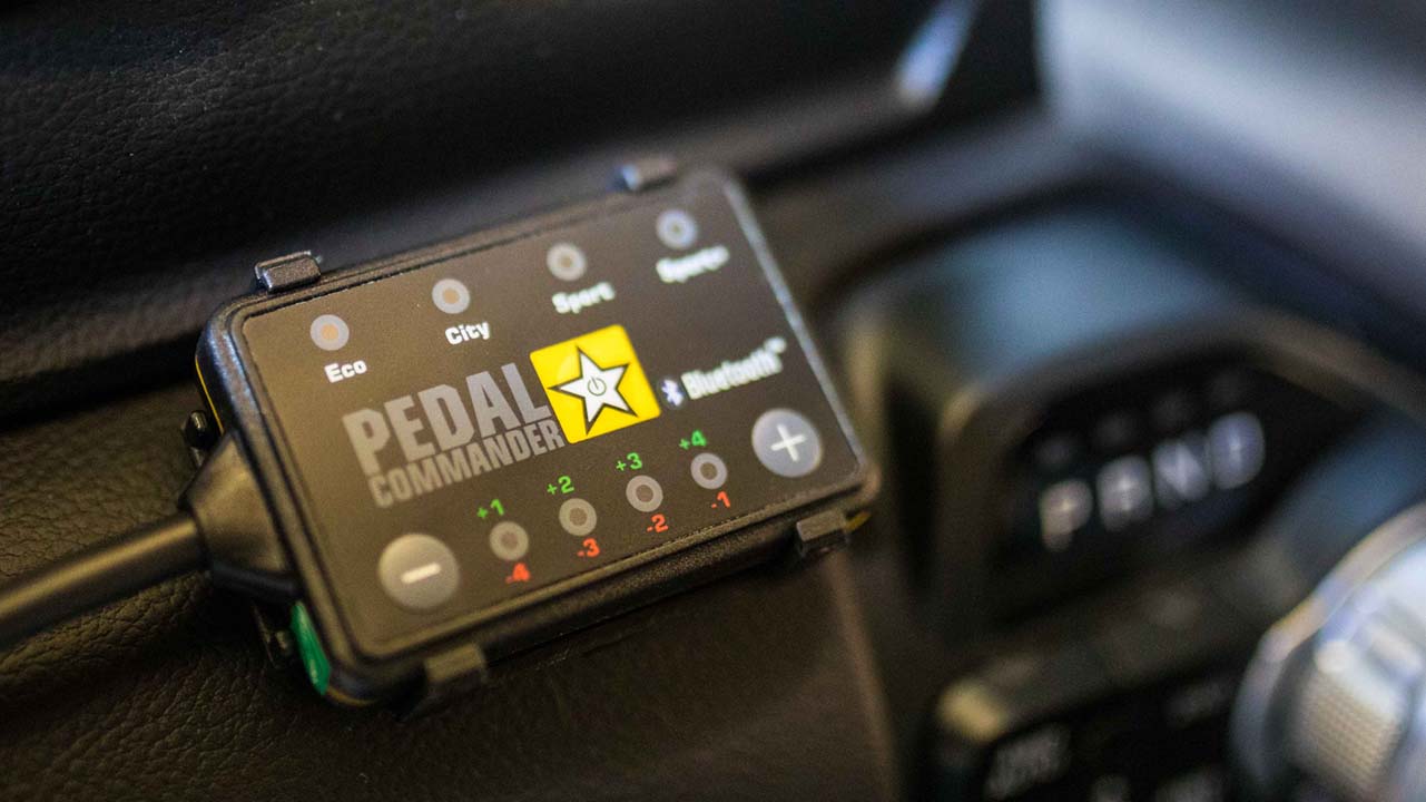 ماذا يفعل Pedal Commander؟