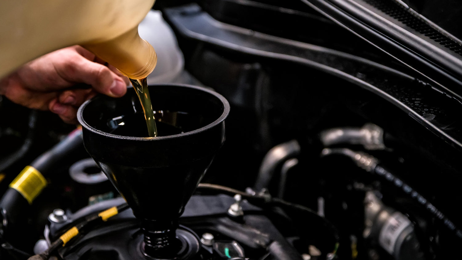How to Change Oil: A Guide to Do It Yourself