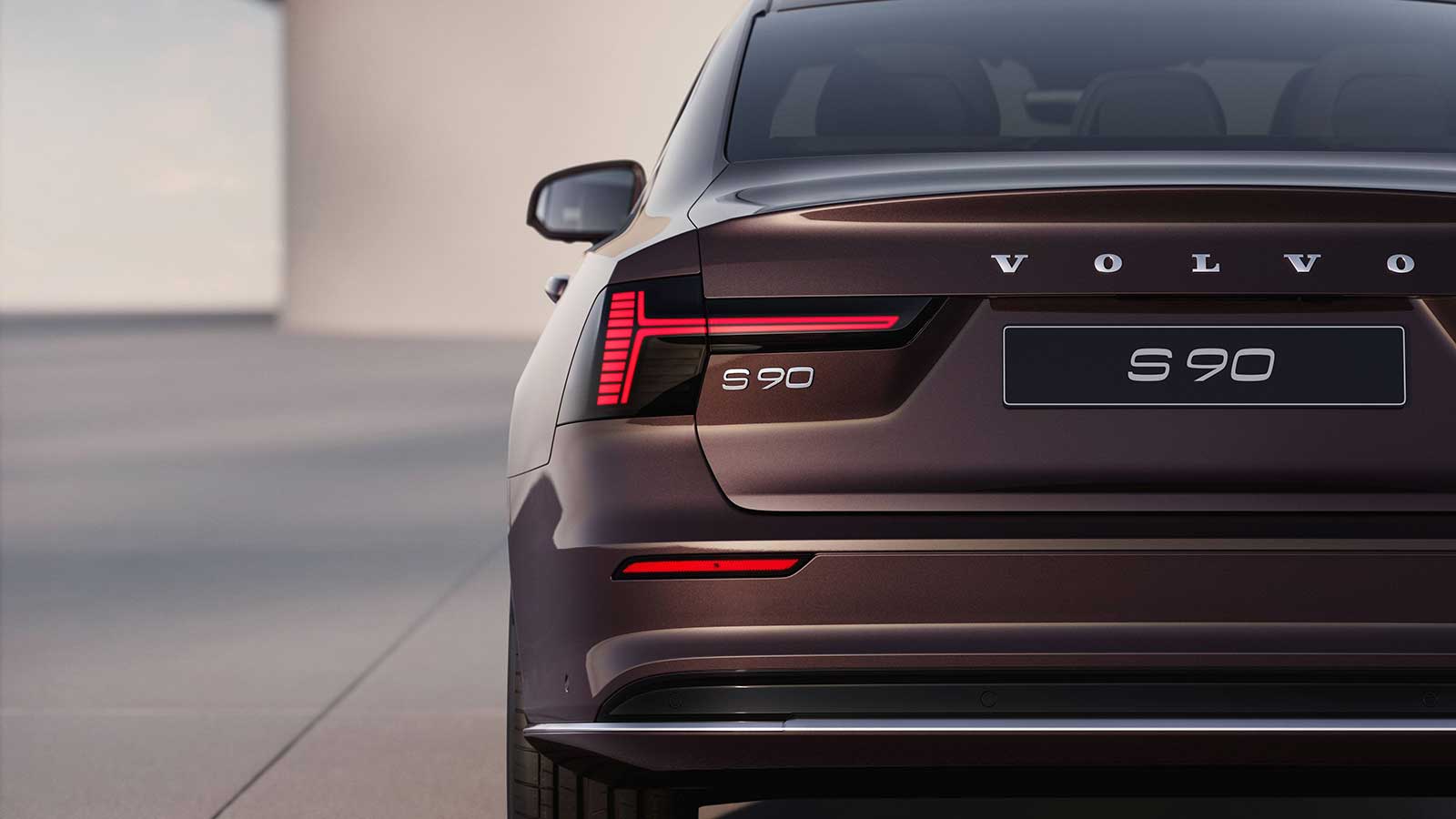 Volvo S90 Evolution: Electrification, Tech Upgrades, and Beyond 2025